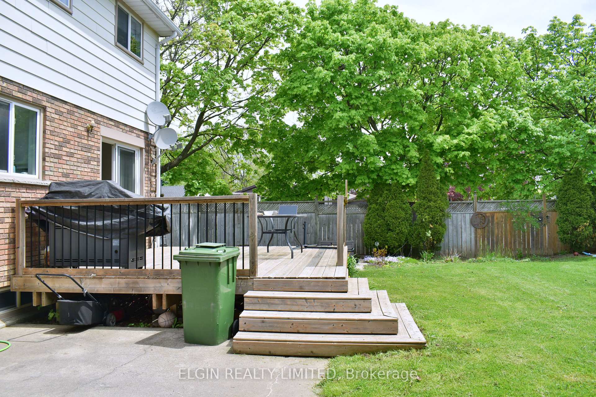 Photo 27 of 2 Massey Drive, St. Thomas — HOMEH