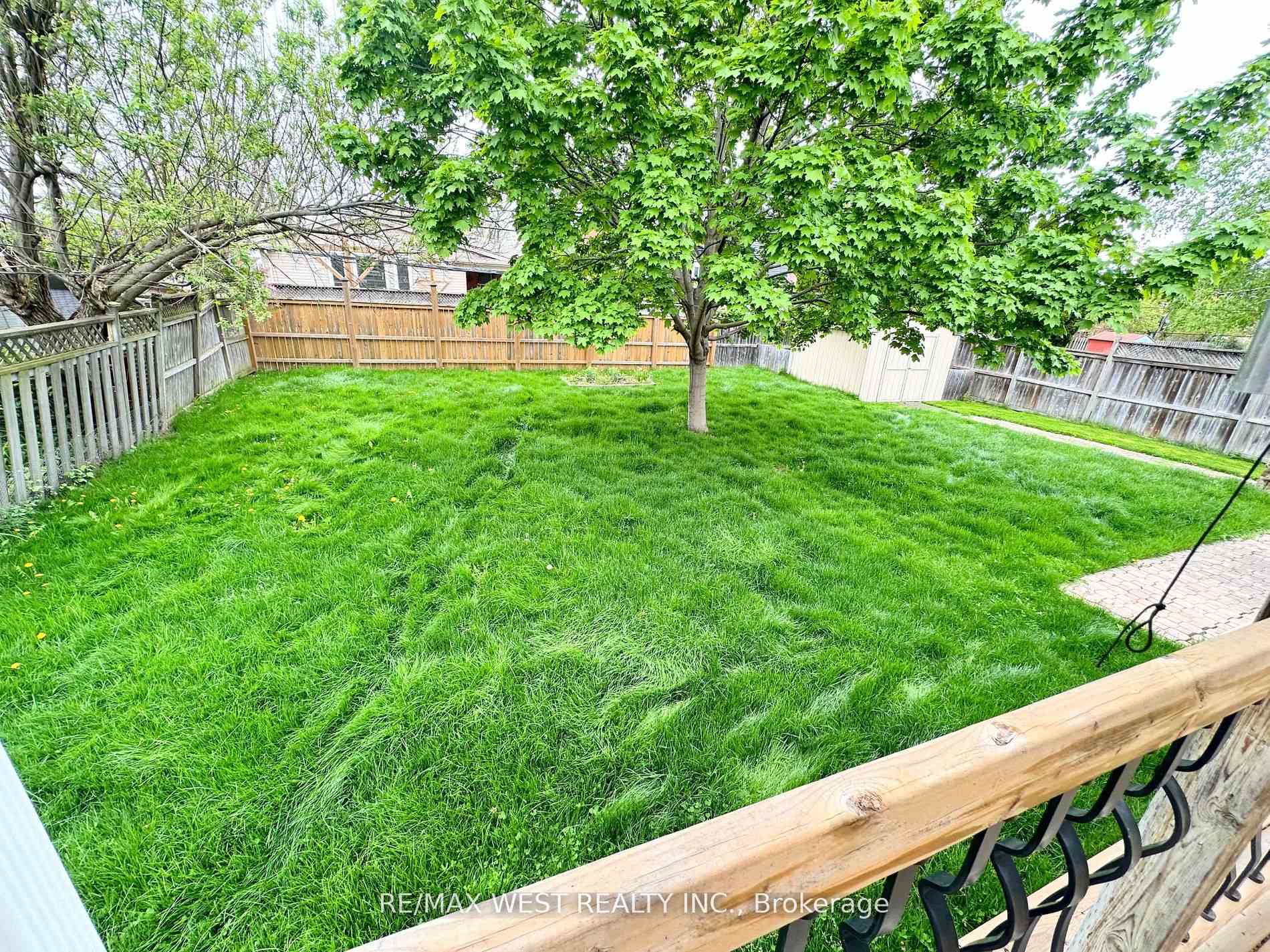 Photo 17 of 11 Howard Avenue, St. Catharines, Lakeport — HOMEH