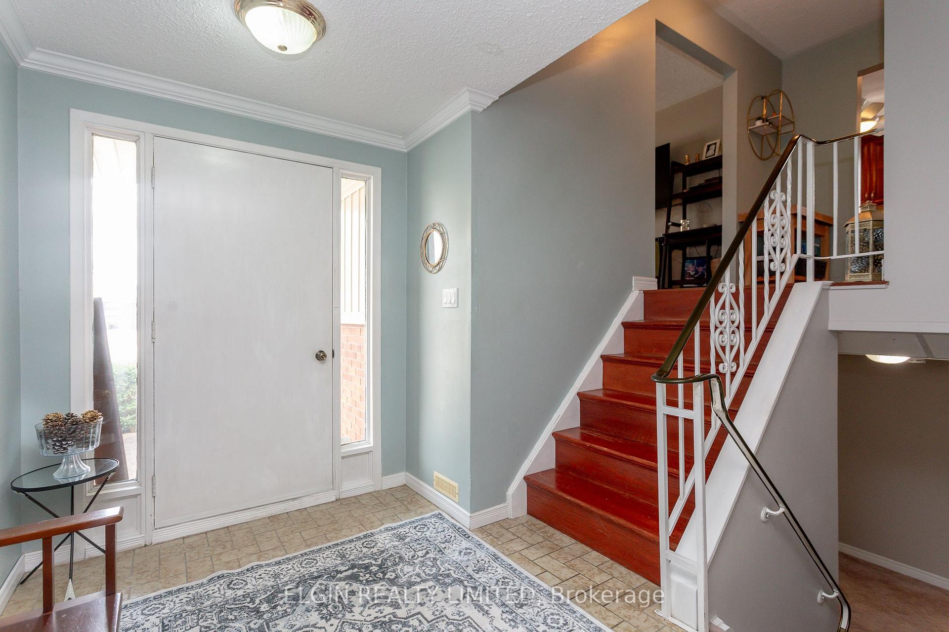 Photo 5 of 7 Porter Place, St. Thomas — HOMEH