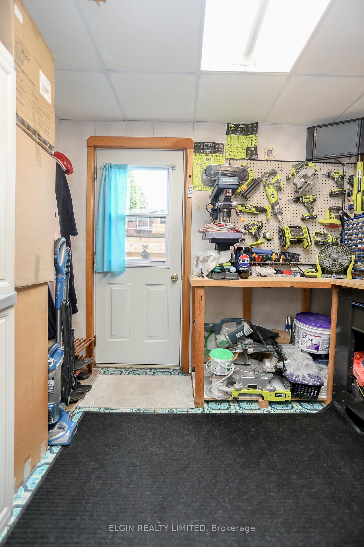 Photo 37 of 7 Porter Place, St. Thomas — HOMEH