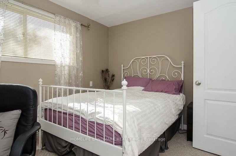 Photo 12 of 196 Lockhart Drive, St. Catharines, Glendale/Glenridge — HOMEH