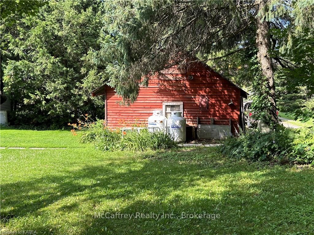 Photo 35 of 4 Peel Street, Stone Mills — HOMEH