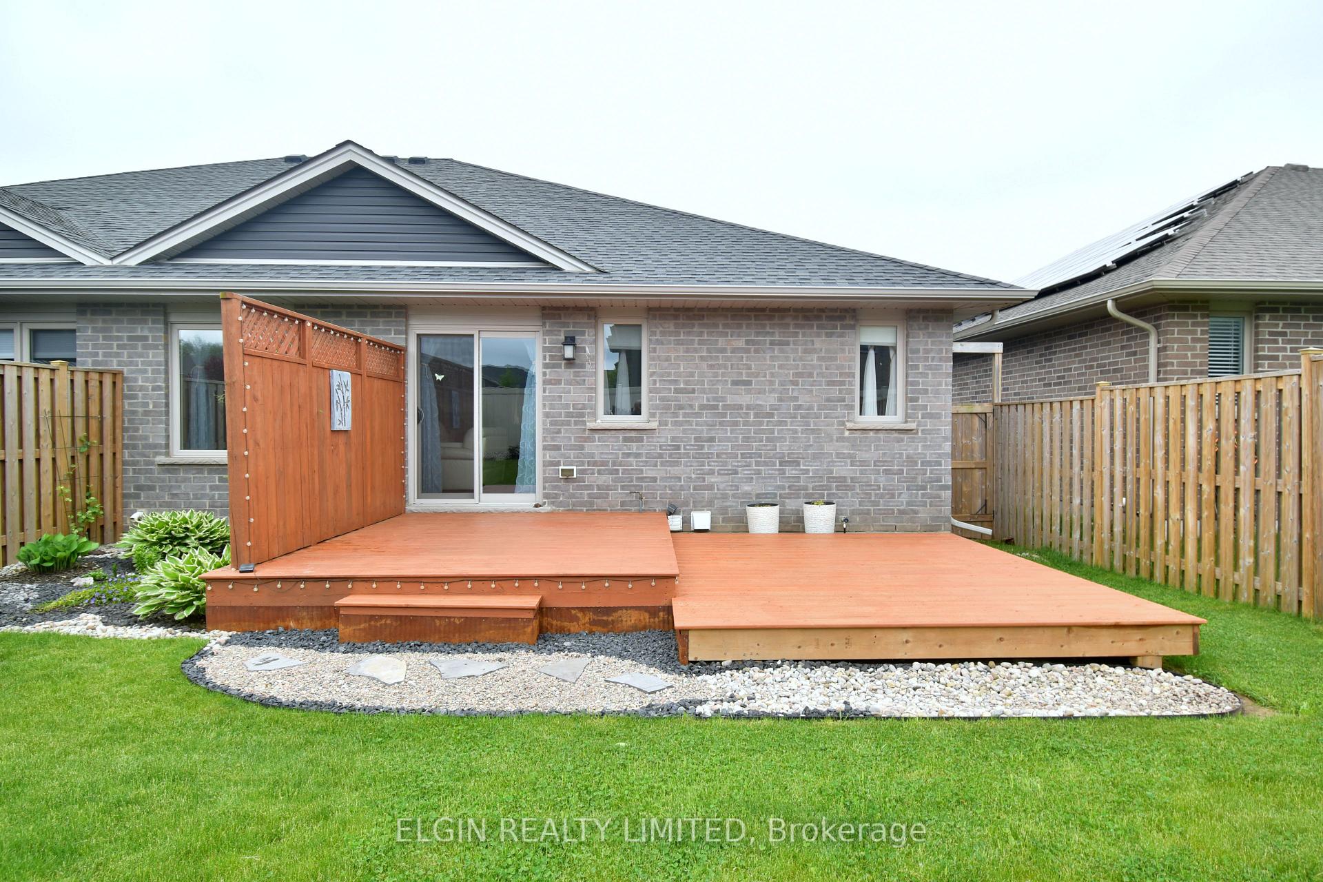 Photo 3 of 155 Peach Tree Boulevard, St. Thomas — HOMEH
