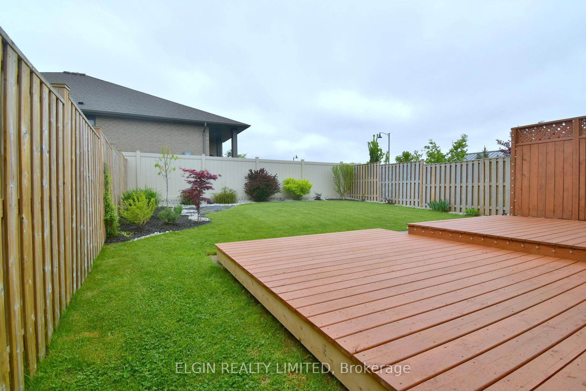 Photo 30 of 155 Peach Tree Boulevard, St. Thomas — HOMEH