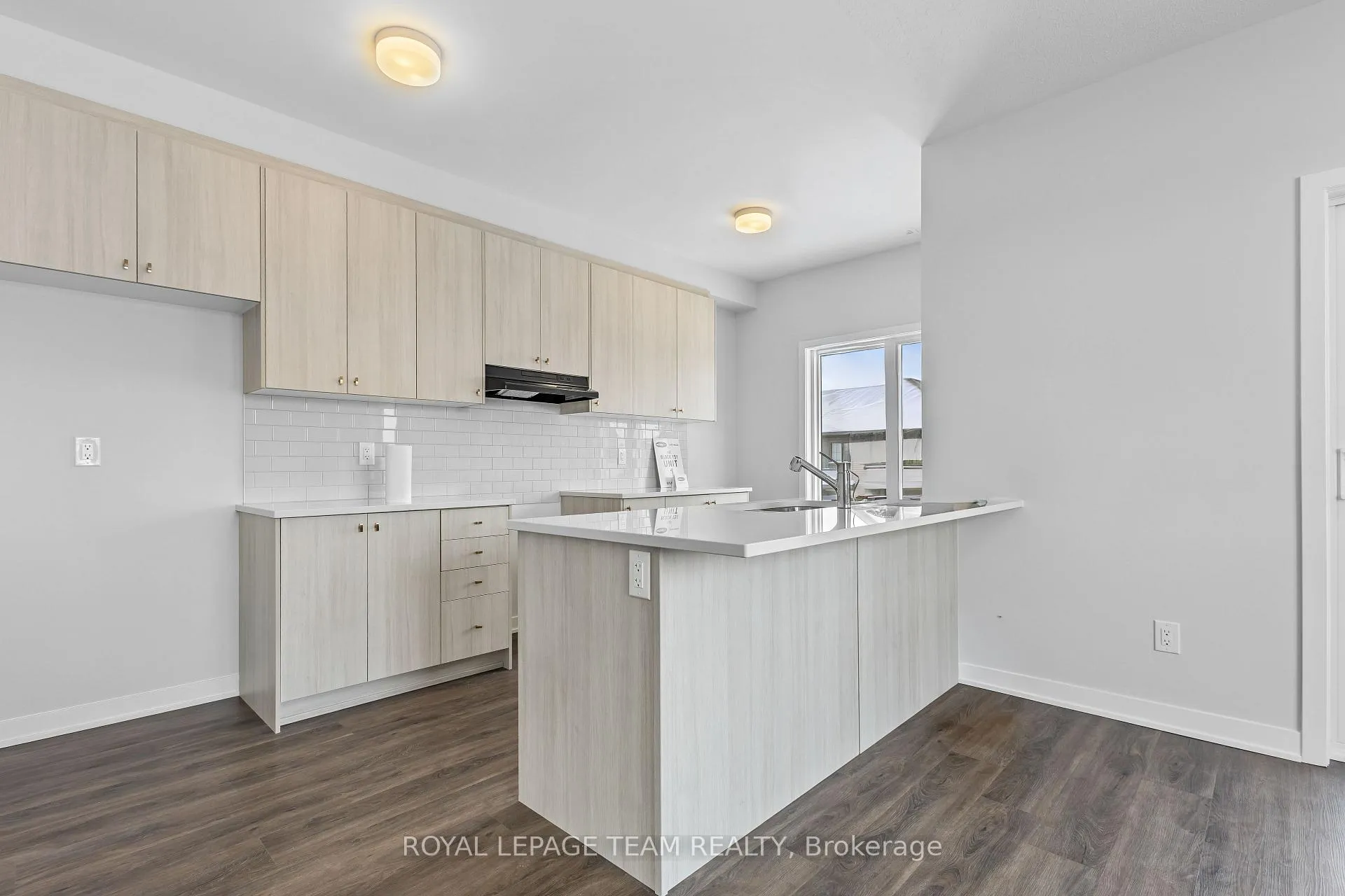 Photo 9 of 419 Mortar Terrace, Ottawa, Kanata - Morgan's Grant/South March — HOMEH