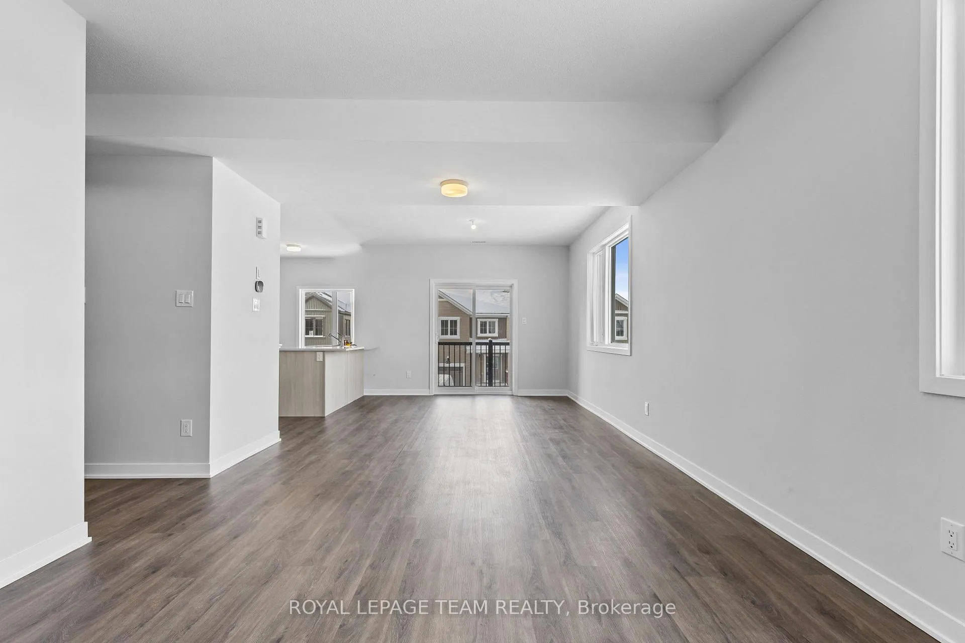 Photo 12 of 419 Mortar Terrace, Ottawa, Kanata - Morgan's Grant/South March — HOMEH