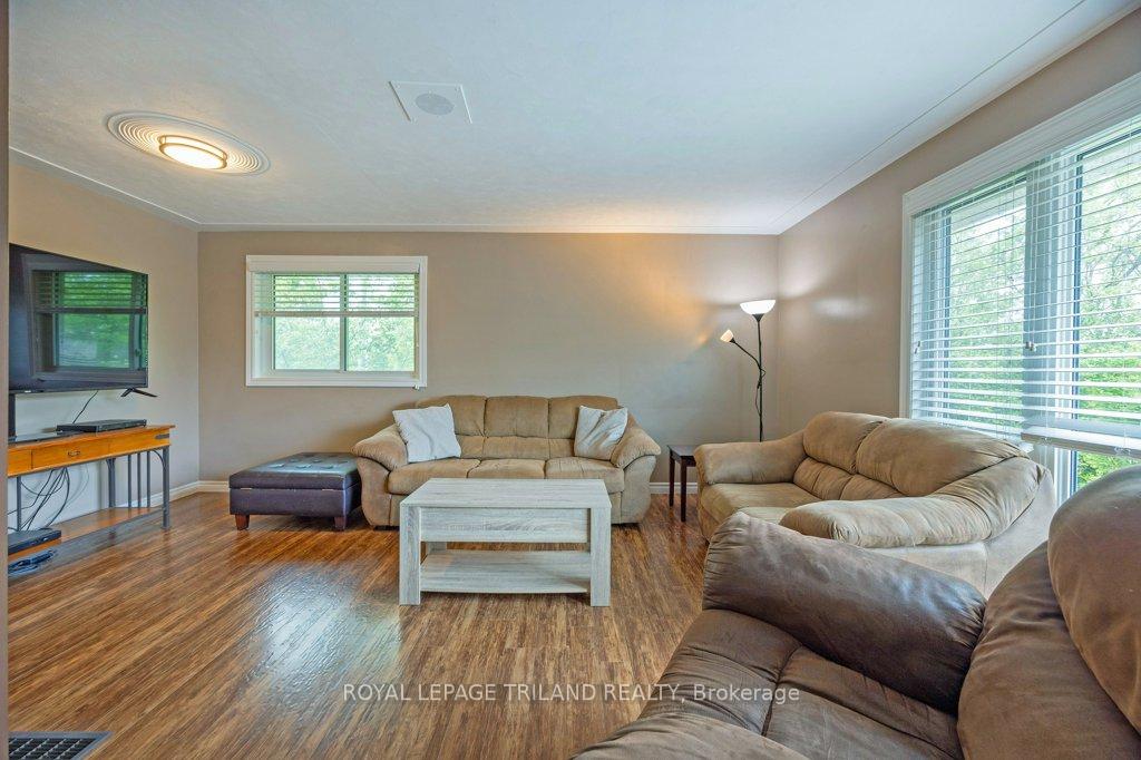 Photo 10 of 6 Joyce Street, St. Thomas — HOMEH