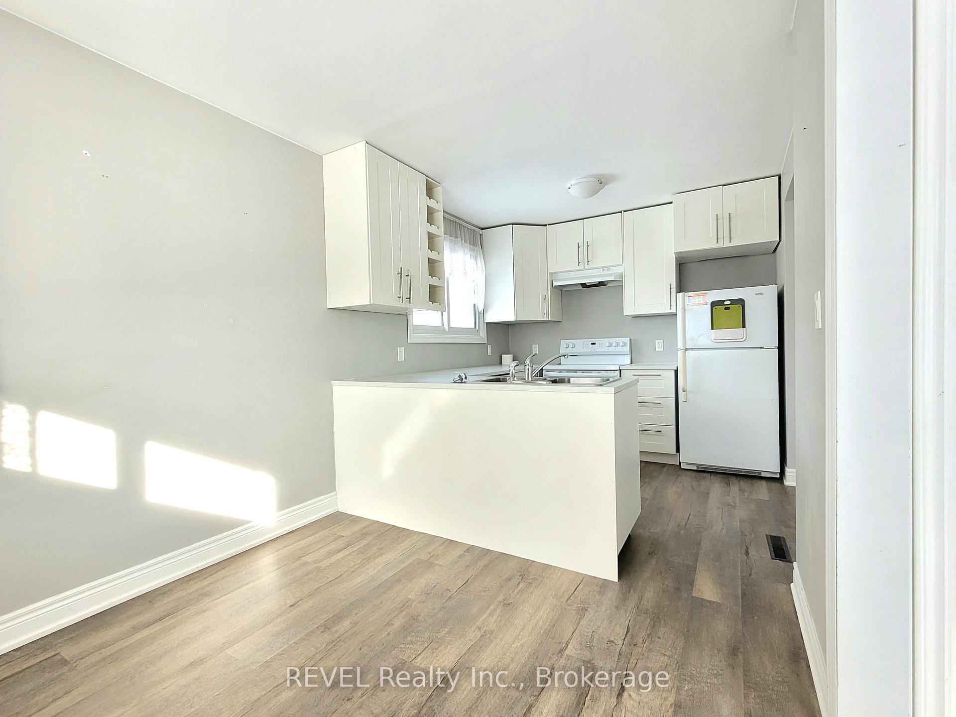 Photo 9 of Unit Upper Level, 558 Bunting Road, St. Catharines, Bunting/Linwell — HOMEH