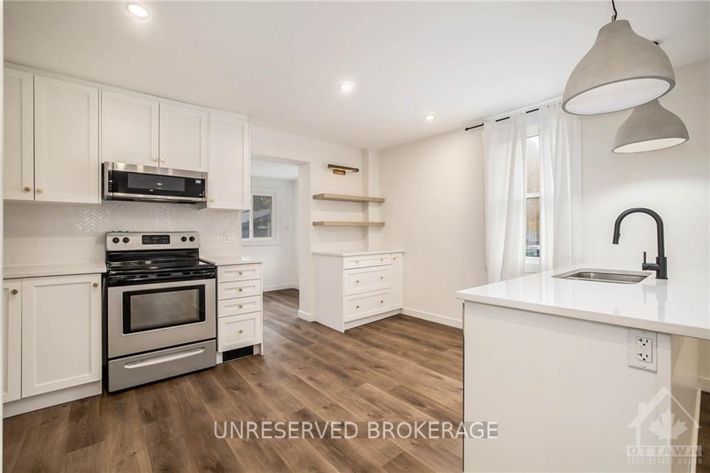 Photo 6 of Unit B, 32 Colonel Murray Street, Ottawa, Richmond — HOMEH