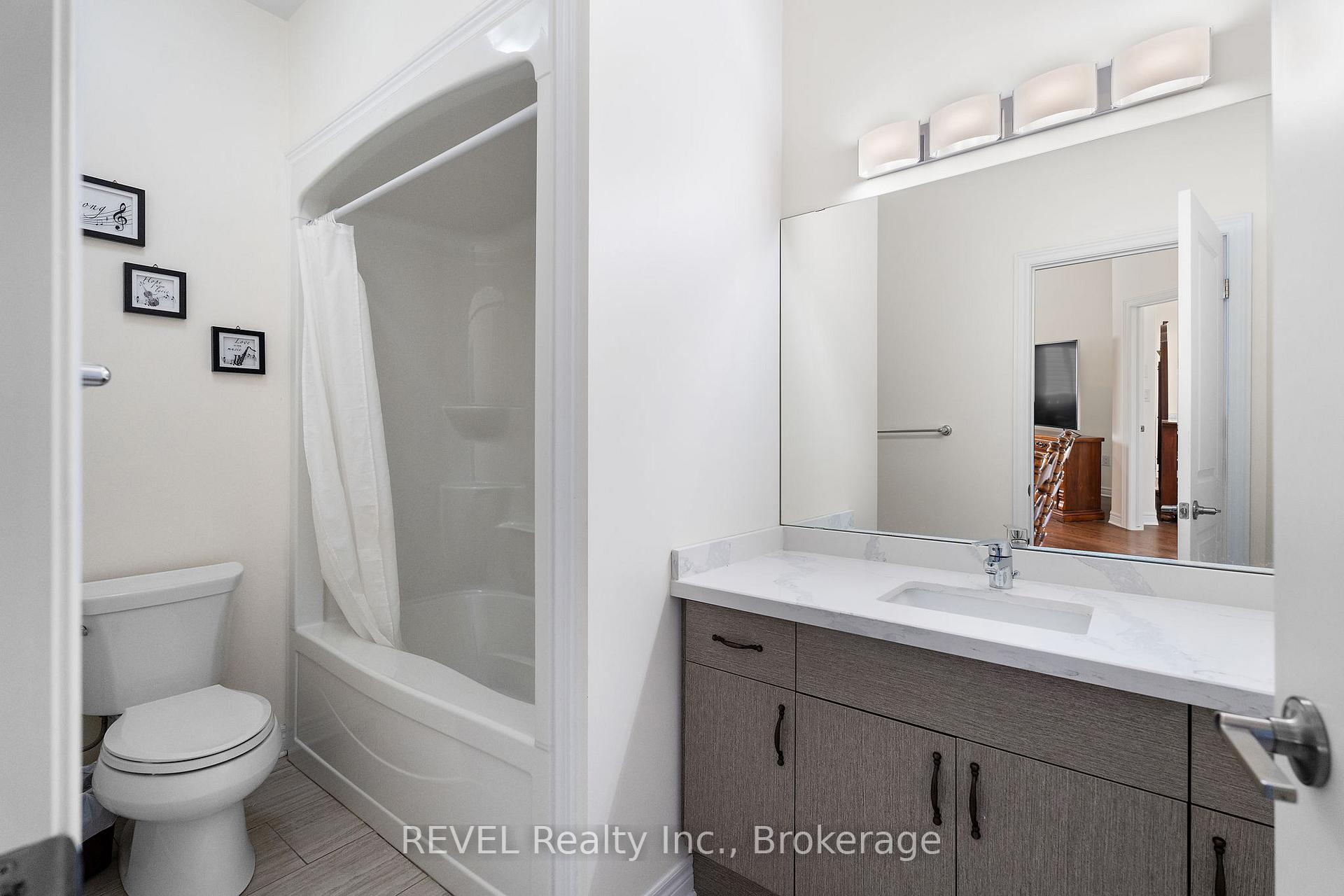 Photo 21 of 11 Berkshire Drive, St. Catharines, Carlton/Bunting — HOMEH