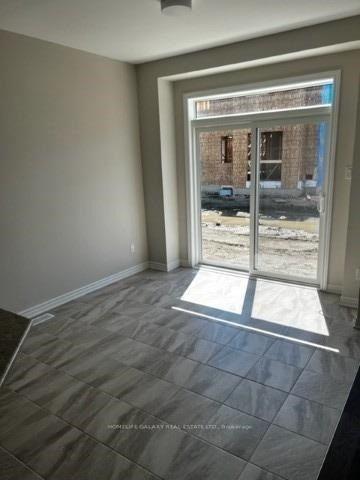 Photo 10 of 757 Derreen Avenue, Ottawa, Stittsville (North) — HOMEH