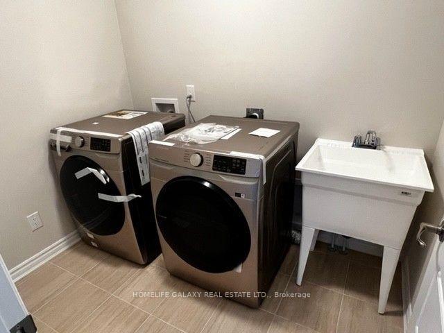 Photo 11 of 757 Derreen Avenue, Ottawa, Stittsville (North) — HOMEH