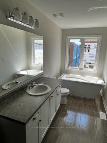 Photo 16 of 757 Derreen Avenue, Ottawa, Stittsville (North) — HOMEH