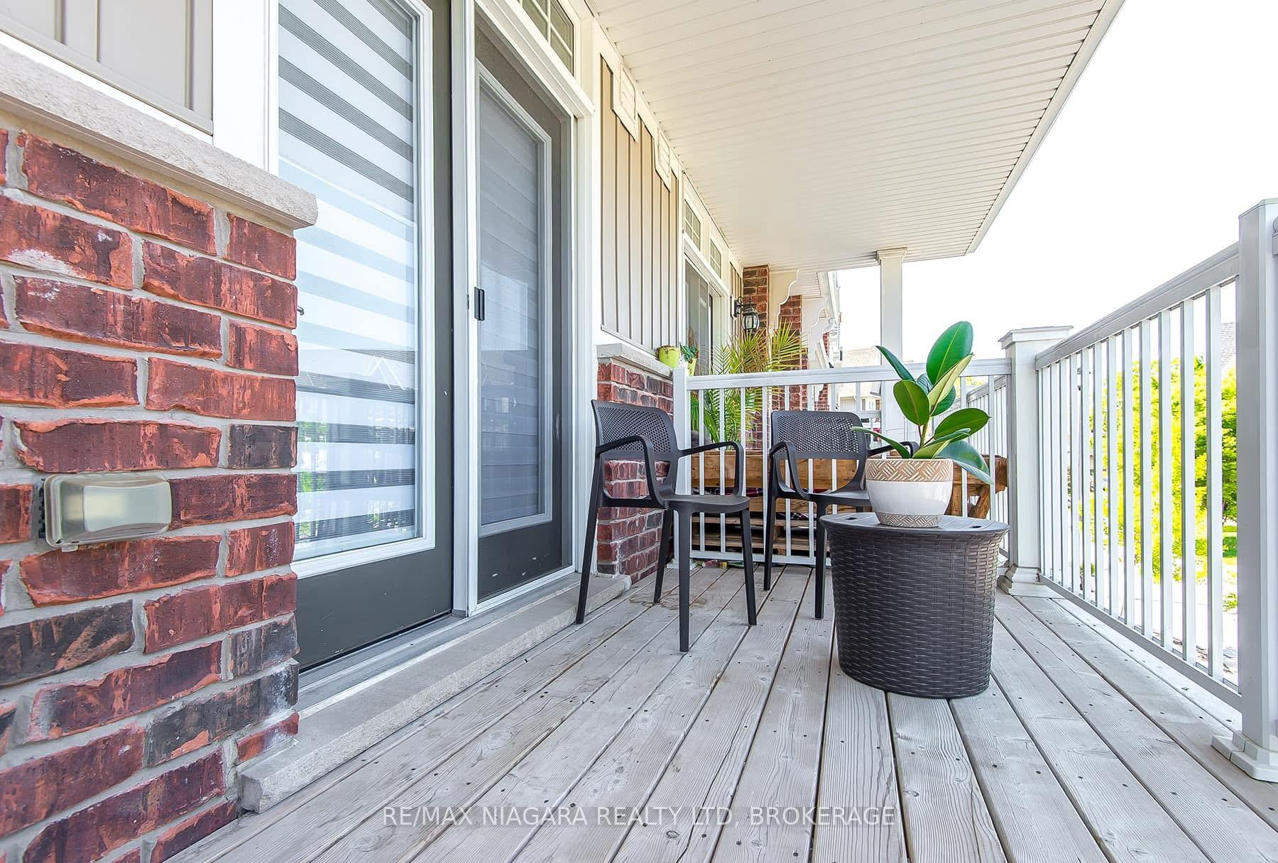 Photo 7 of 23 Durksen Drive, St. Catharines, Downtown — HOMEH