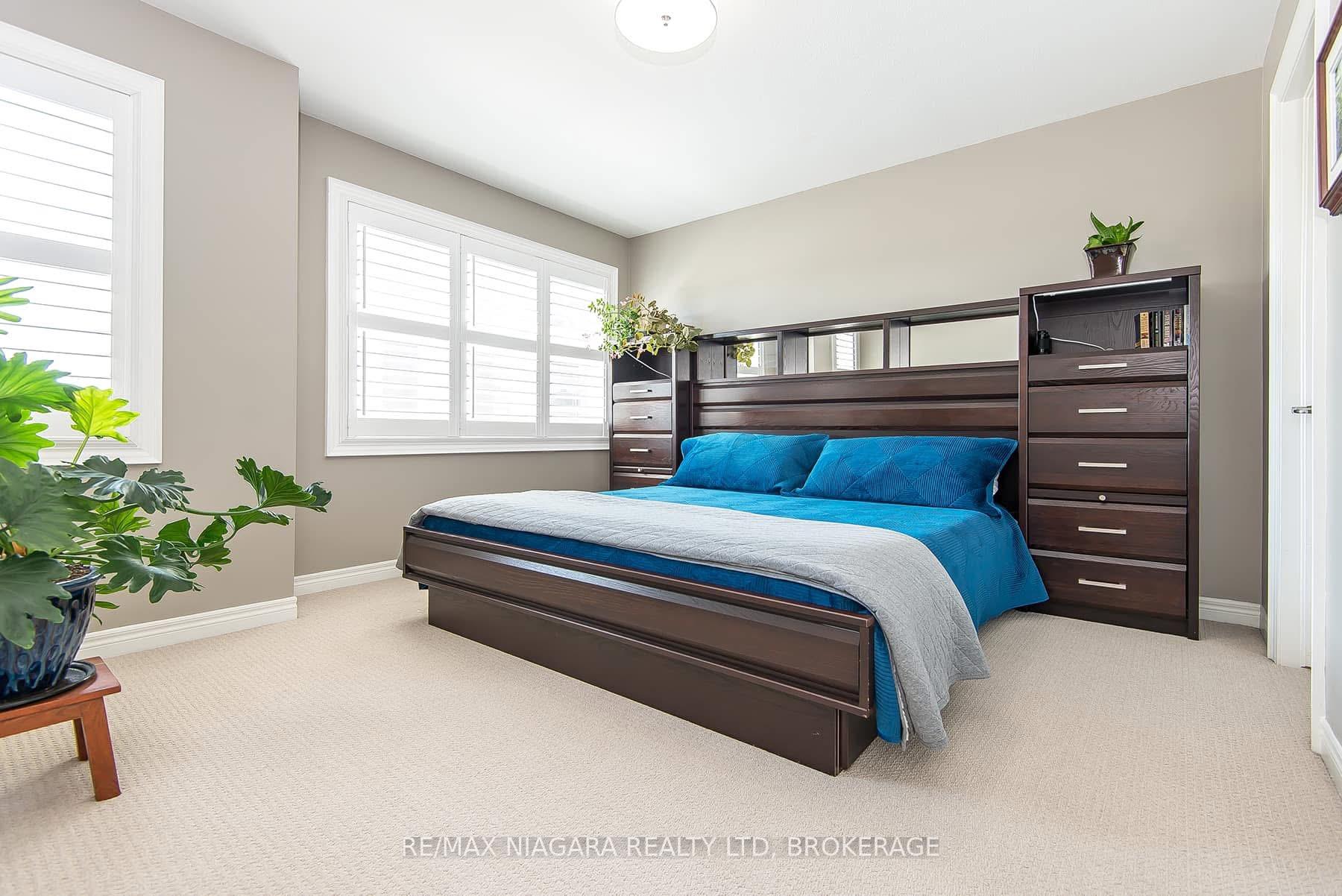 Photo 21 of 23 Durksen Drive, St. Catharines, Downtown — HOMEH