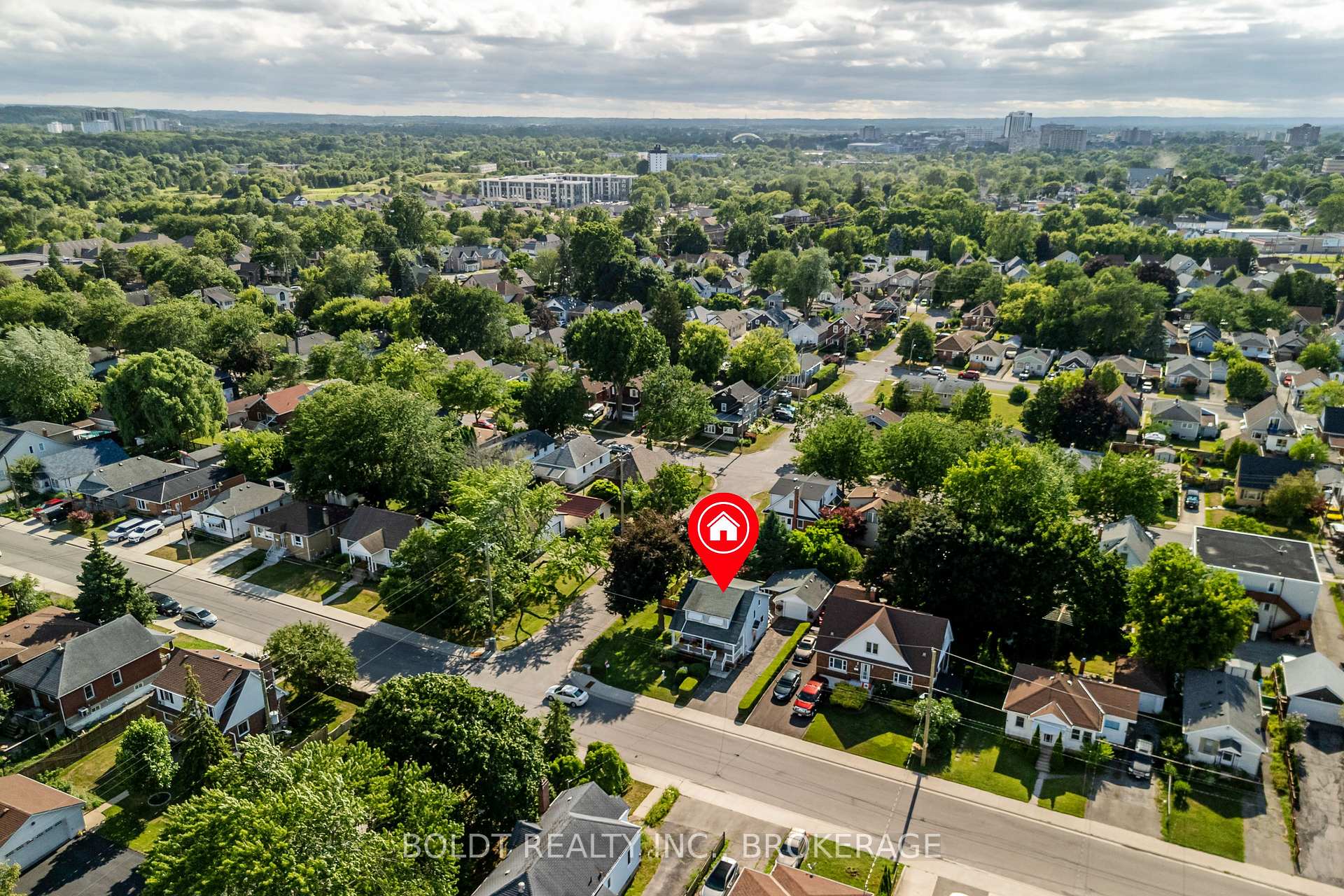 Photo 28 of 39 Lorne Street, St. Catharines, E. Chester — HOMEH