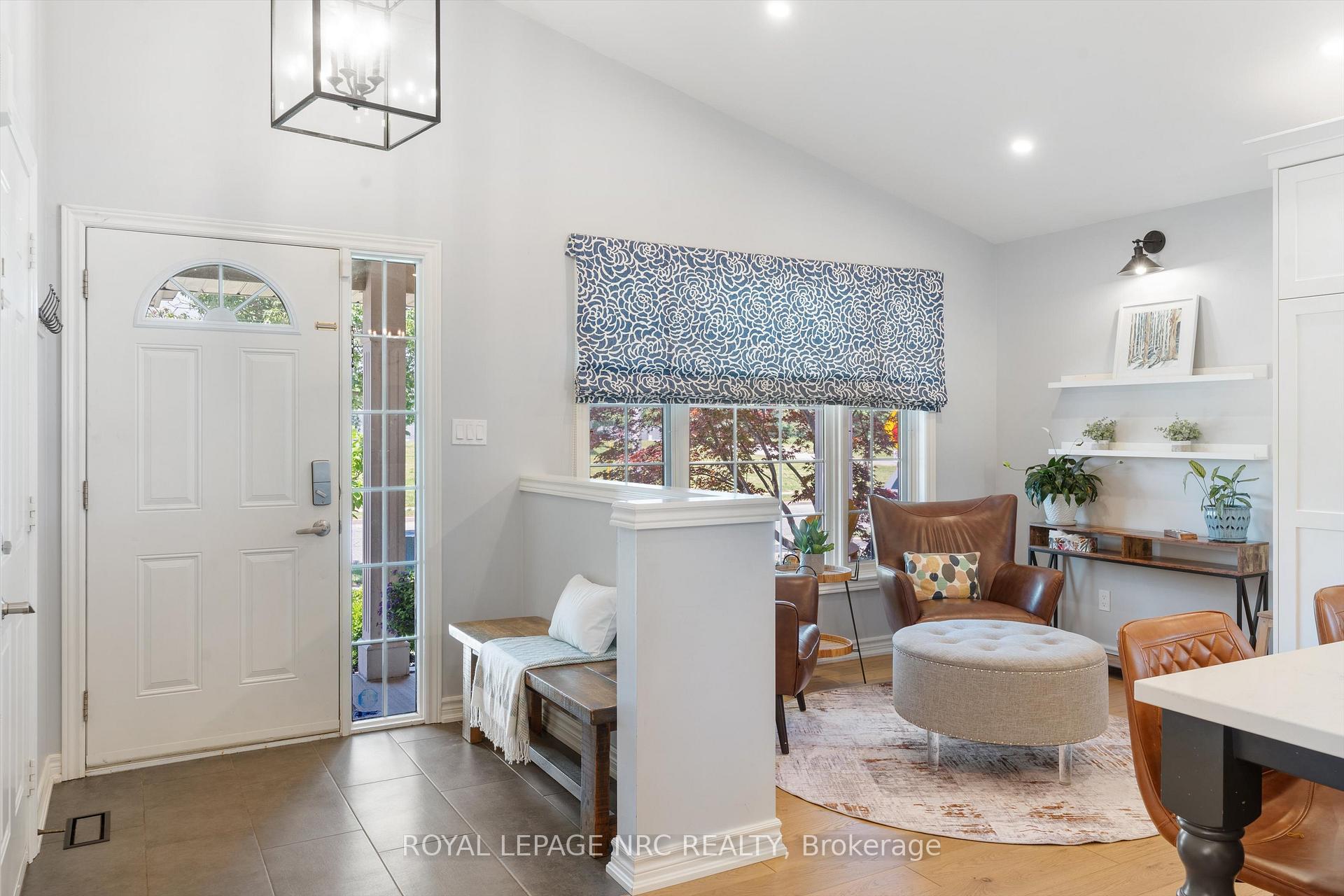 Photo 4 of 162 Vansickle Road, St. Catharines, Rykert/Vansickle — HOMEH