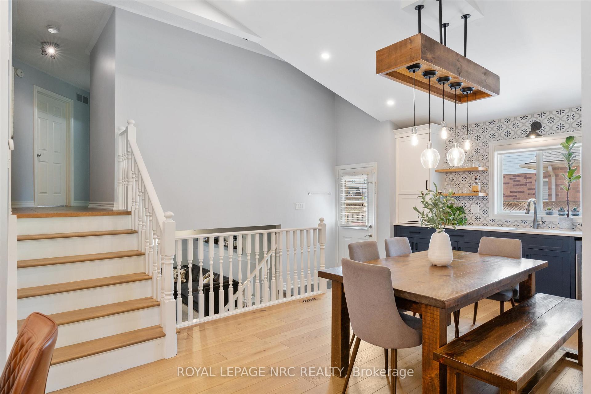 Photo 10 of 162 Vansickle Road, St. Catharines, Rykert/Vansickle — HOMEH