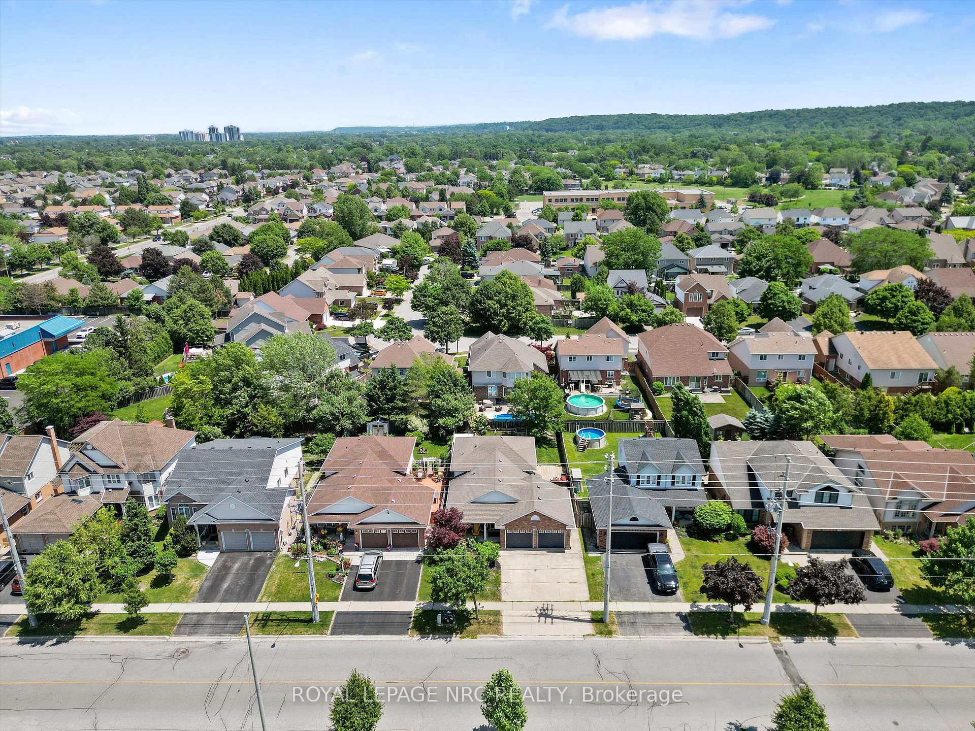 Photo 35 of 162 Vansickle Road, St. Catharines, Rykert/Vansickle — HOMEH