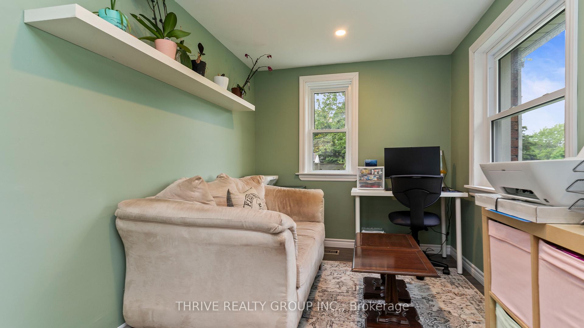 Photo 10 of 78 Sinclair Avenue, St. Thomas — HOMEH