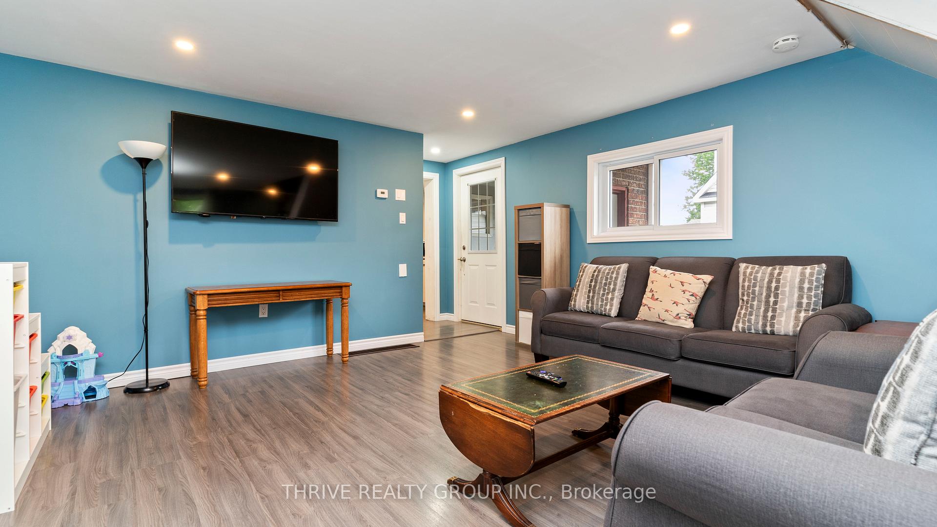 Photo 21 of 78 Sinclair Avenue, St. Thomas — HOMEH