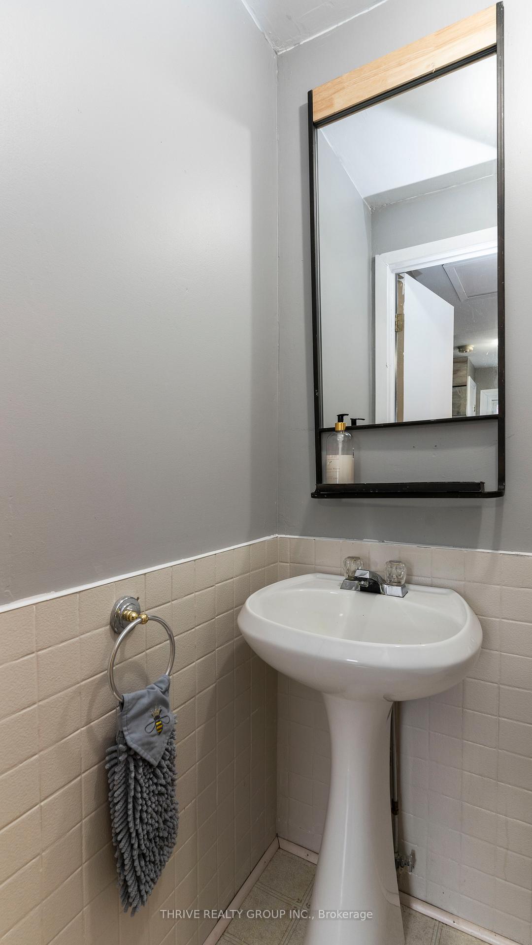 Photo 28 of 78 Sinclair Avenue, St. Thomas — HOMEH