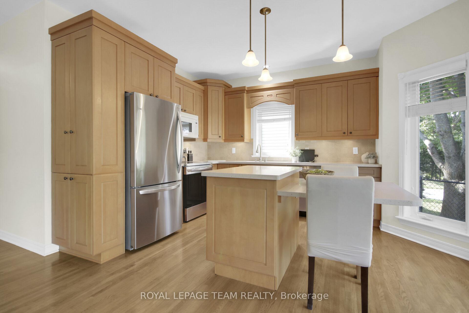Photo 16 of 41 Jacqueline Crescent, Ottawa, Stittsville (Central) — HOMEH