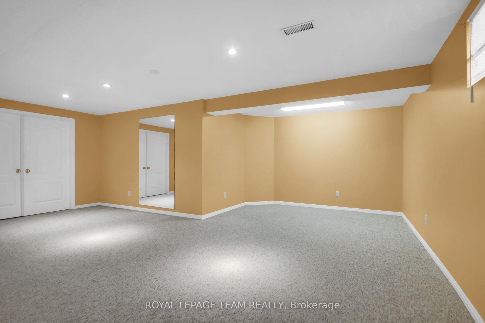 Photo 39 of 41 Jacqueline Crescent, Ottawa, Stittsville (Central) — HOMEH
