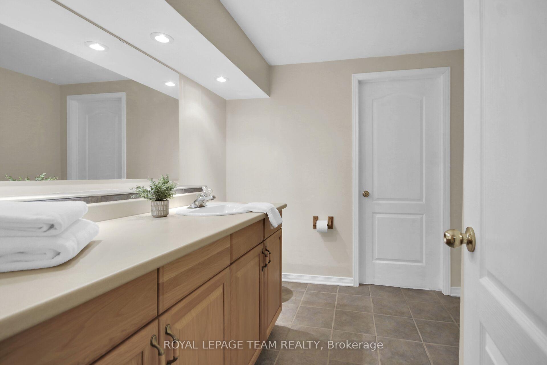 Photo 41 of 41 Jacqueline Crescent, Ottawa, Stittsville (Central) — HOMEH