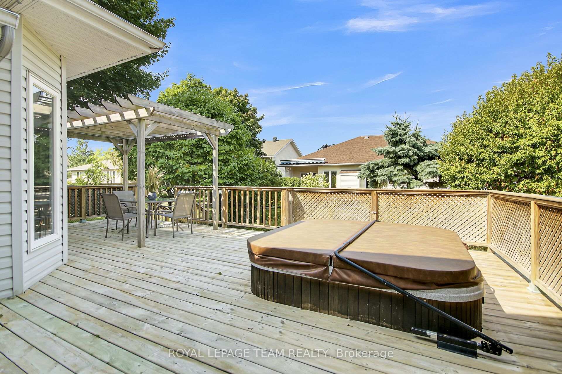 Photo 46 of 41 Jacqueline Crescent, Ottawa, Stittsville (Central) — HOMEH