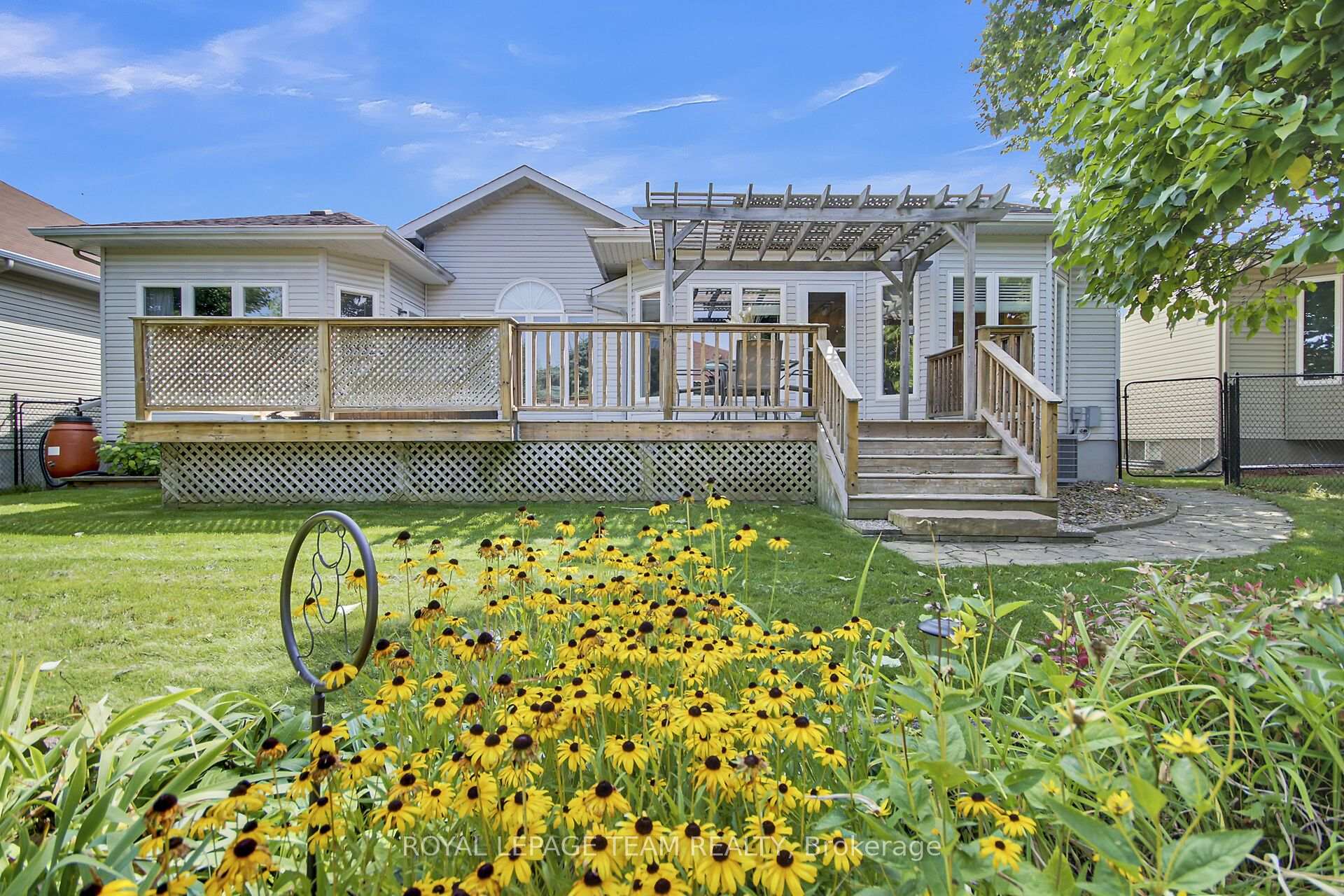 Photo 47 of 41 Jacqueline Crescent, Ottawa, Stittsville (Central) — HOMEH
