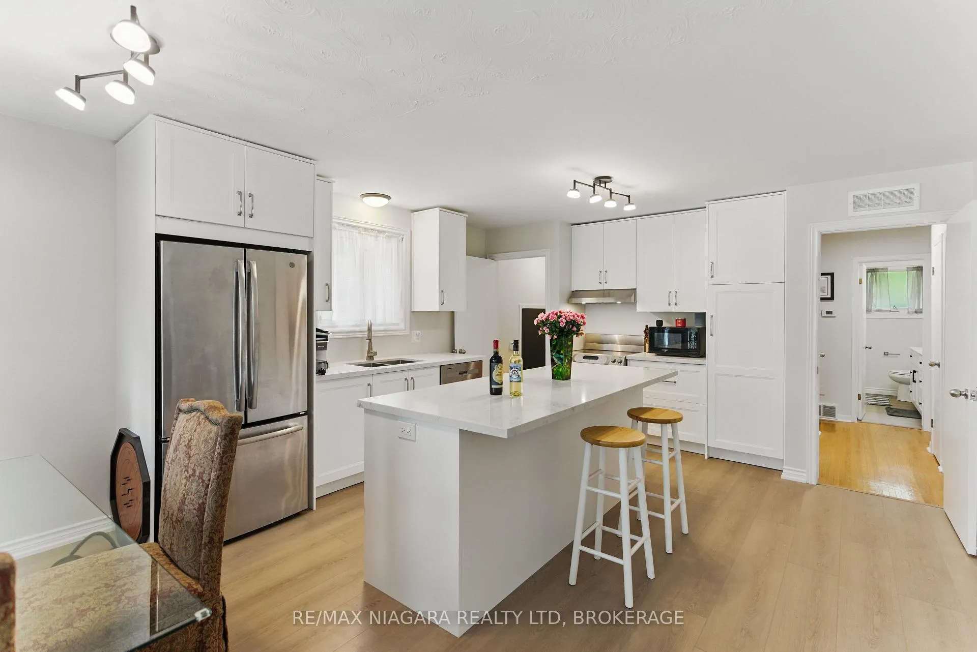 Photo 67 of 84 Regent Drive, St. Catharines, Vine/Linwell — HOMEH