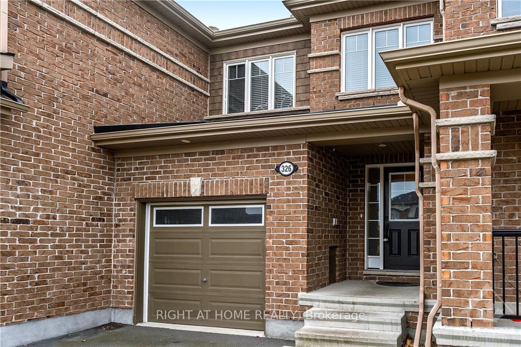 Photo 2 of 326 Lipizzaner Street, Ottawa, Stittsville (South) — HOMEH