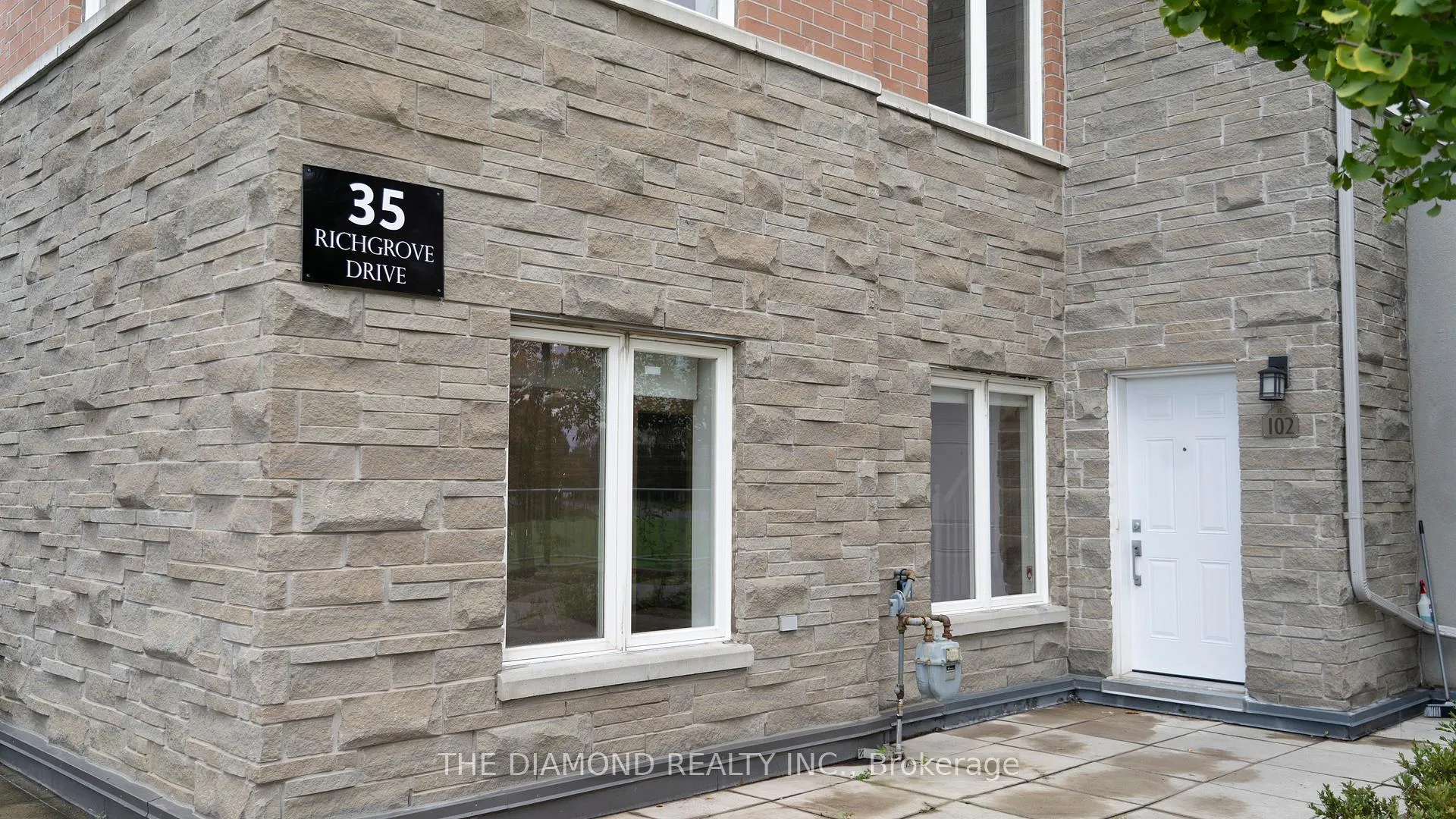 Front of Unit 102, 35 Richgrove Drive