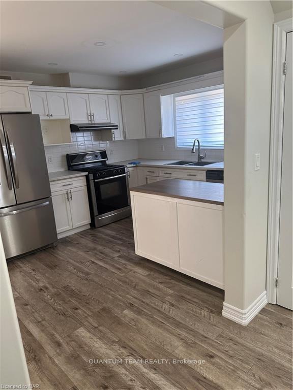 Photo 8 of Unit upper, 4 C Dixie Road, St. Catharines, Fairview — HOMEH