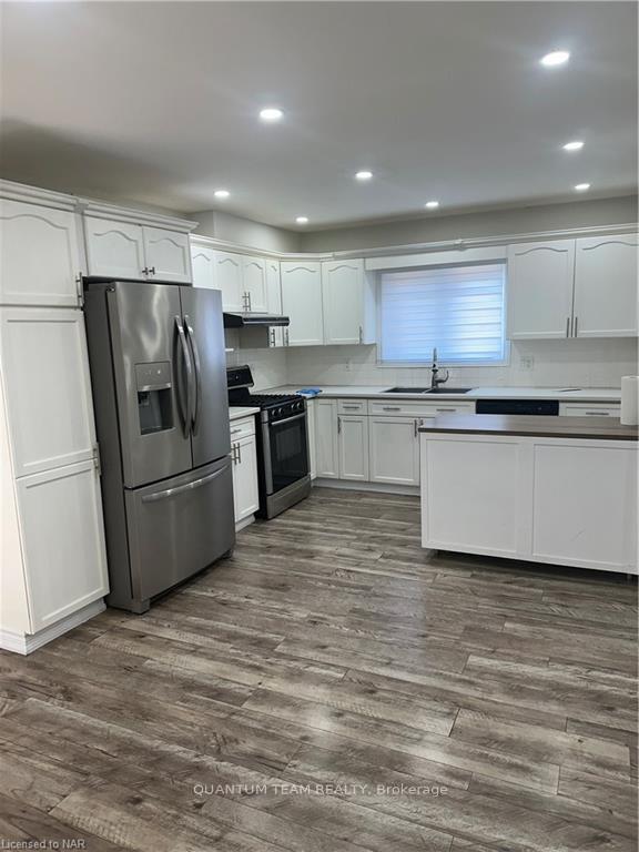 Photo 10 of Unit upper, 4 C Dixie Road, St. Catharines, Fairview — HOMEH