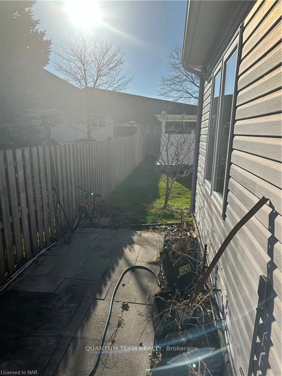 Photo 17 of Unit upper, 4 C Dixie Road, St. Catharines, Fairview — HOMEH