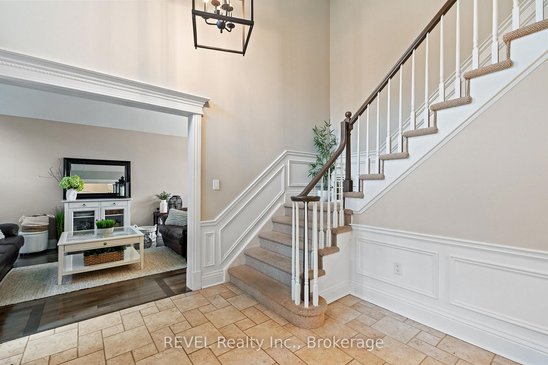 Photo 6 of 13 Breckenridge Boulevard, St. Catharines, Grapeview — HOMEH