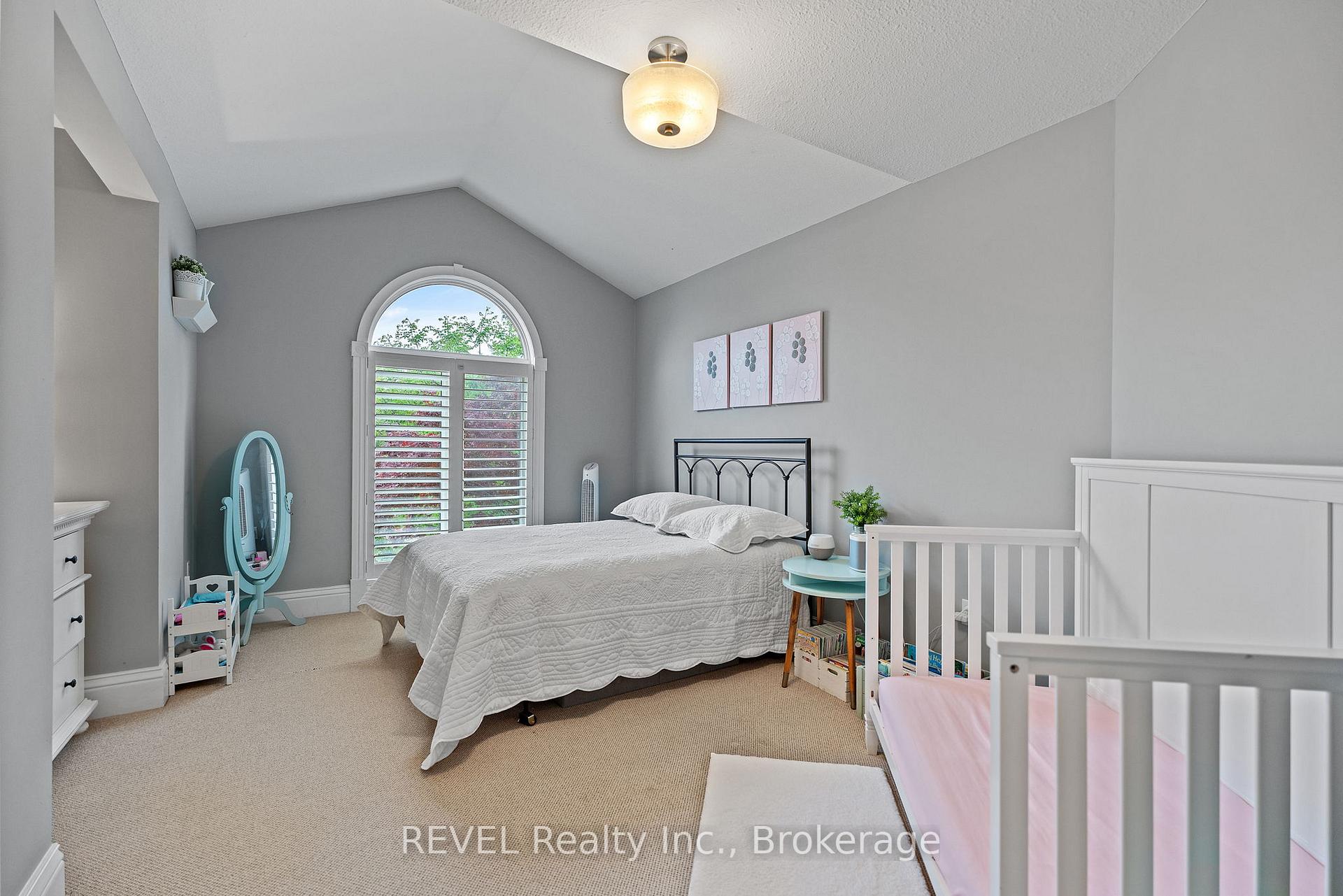 Photo 27 of 13 Breckenridge Boulevard, St. Catharines, Grapeview — HOMEH