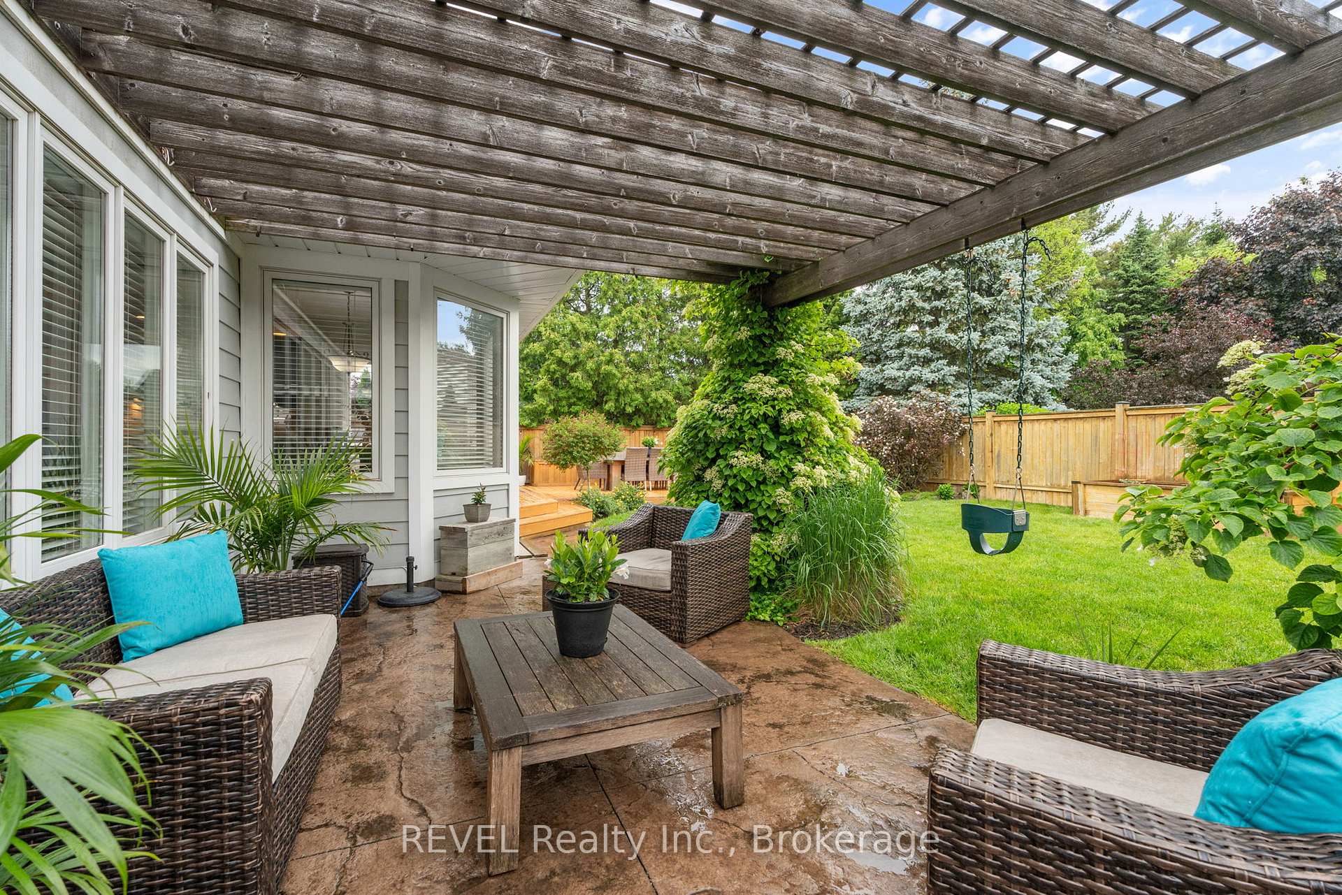 Photo 42 of 13 Breckenridge Boulevard, St. Catharines, Grapeview — HOMEH
