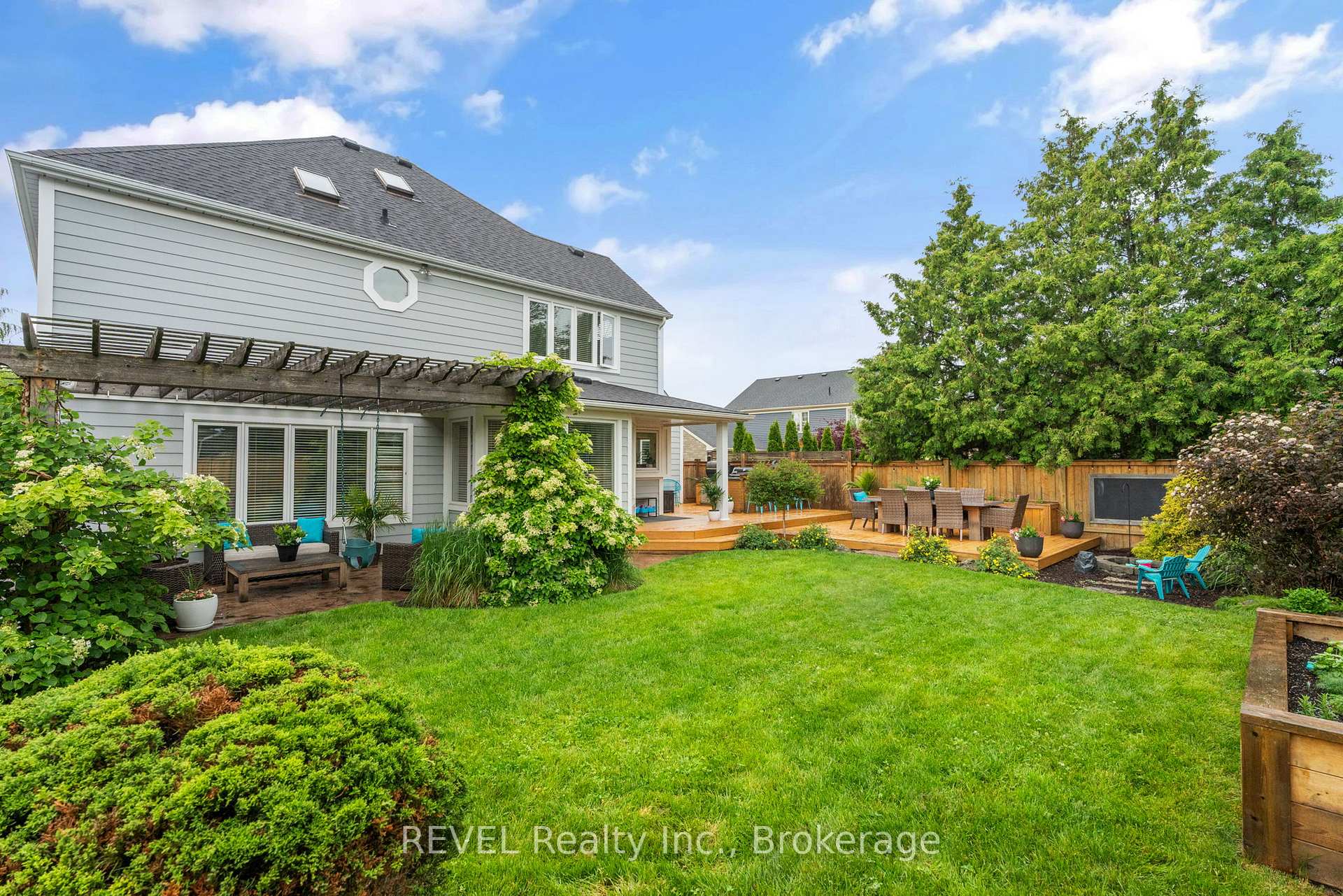 Photo 44 of 13 Breckenridge Boulevard, St. Catharines, Grapeview — HOMEH