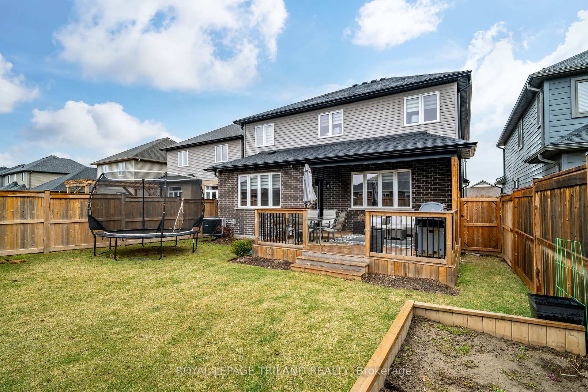 Photo 39 of 9 Acorn Trail, St. Thomas — HOMEH