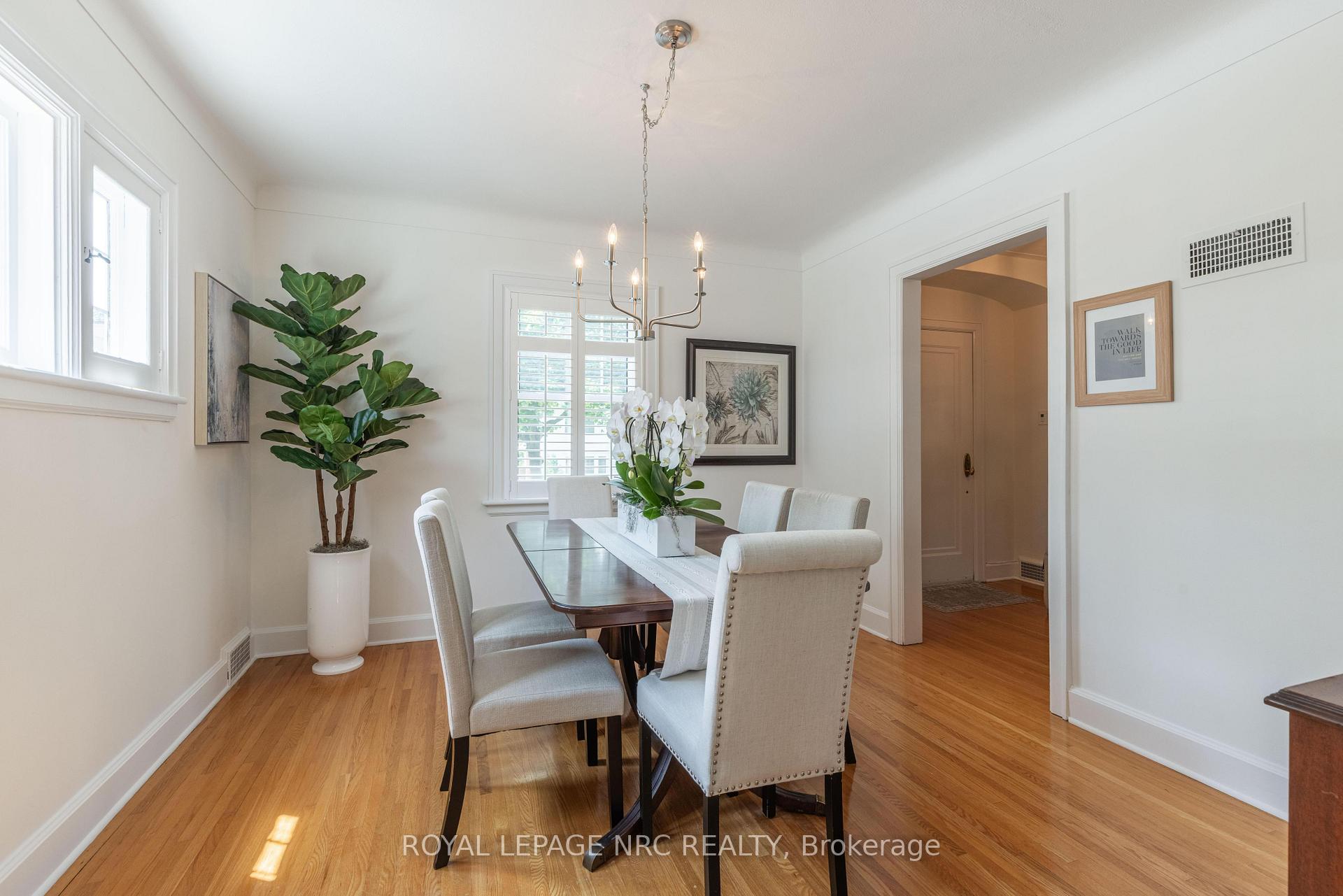 Photo 10 of 51 Hillcrest Avenue, St. Catharines, Old Glenridge — HOMEH
