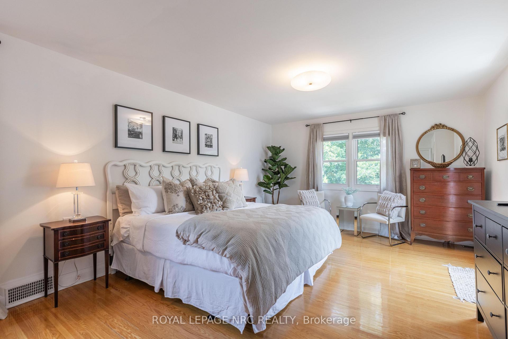 Photo 30 of 51 Hillcrest Avenue, St. Catharines, Old Glenridge — HOMEH