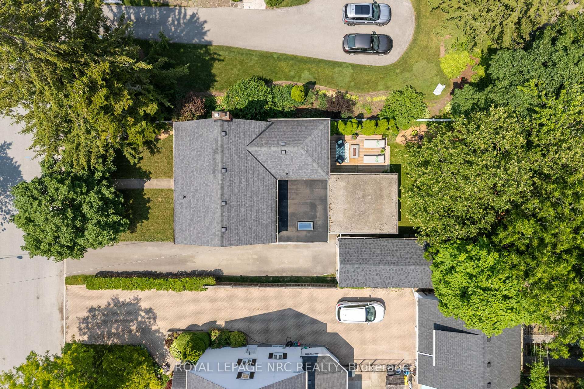 Photo 43 of 51 Hillcrest Avenue, St. Catharines, Old Glenridge — HOMEH