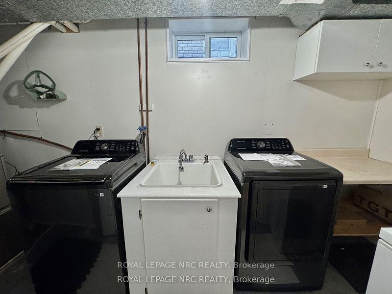 Photo 22 of 10 Cornwell Circle, St. Catharines, Ridley — HOMEH