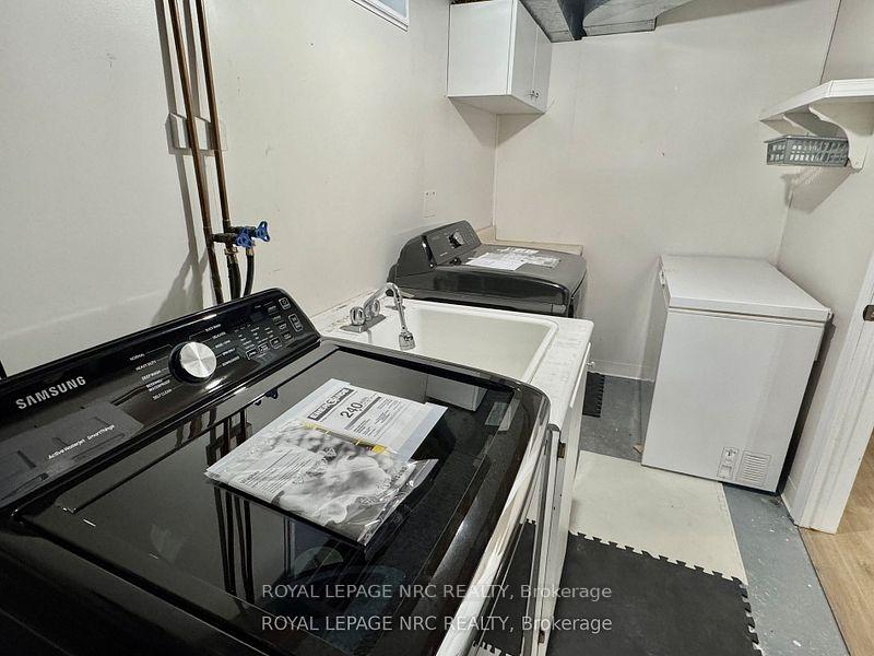 Photo 24 of 10 Cornwell Circle, St. Catharines, Ridley — HOMEH