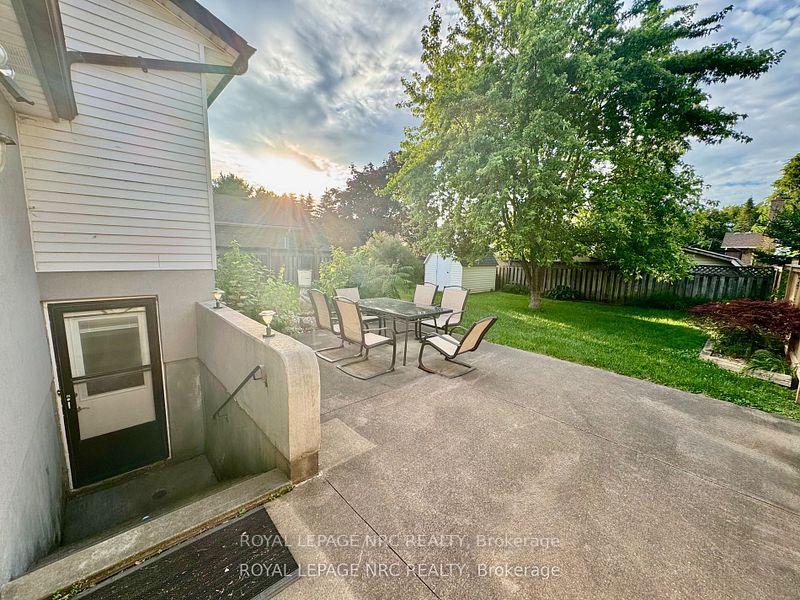 Photo 26 of 10 Cornwell Circle, St. Catharines, Ridley — HOMEH