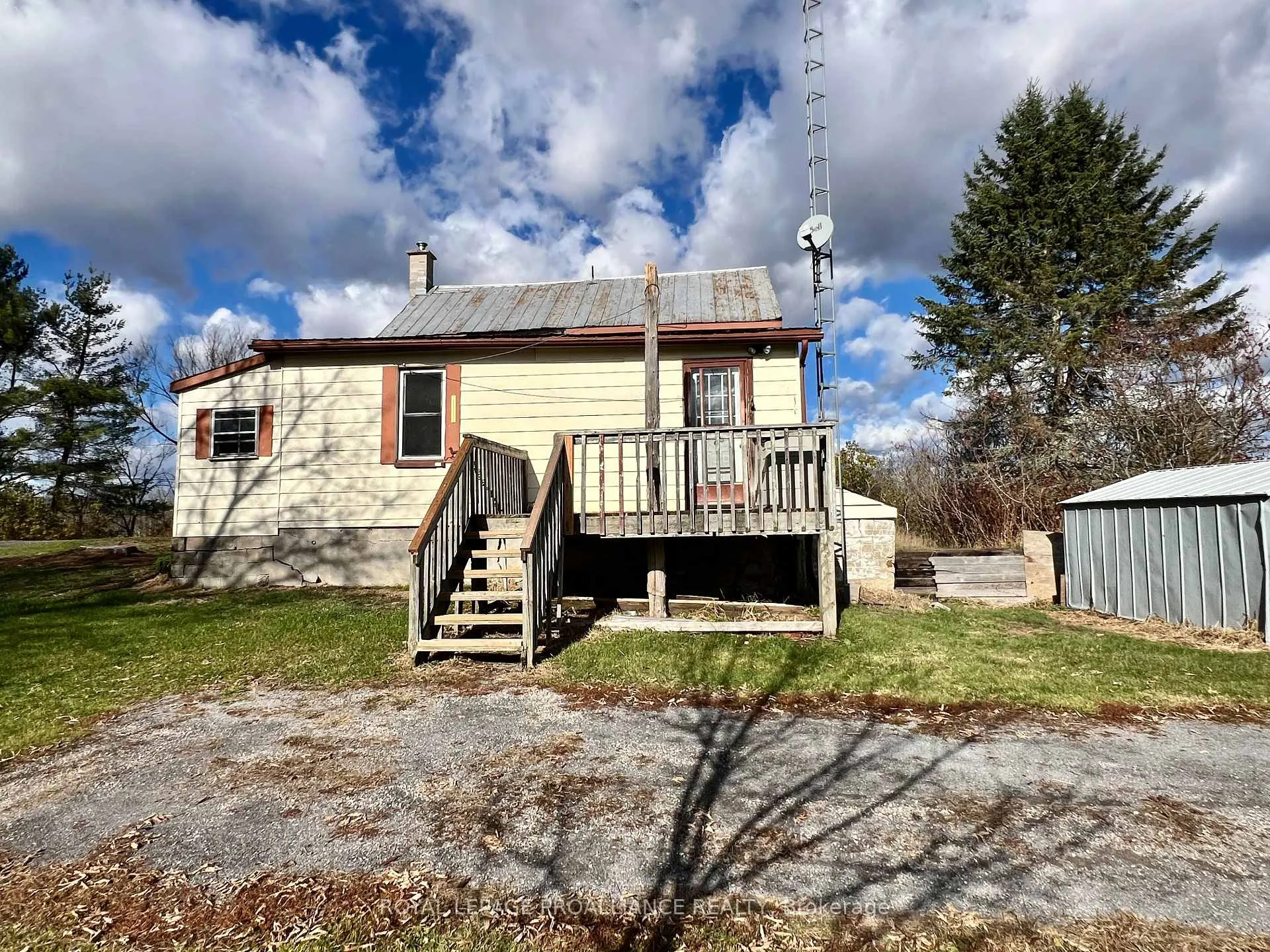 Photo 2 of 1614 Sulphide Road, Tweed, Hungerford (Twp) — HOMEH
