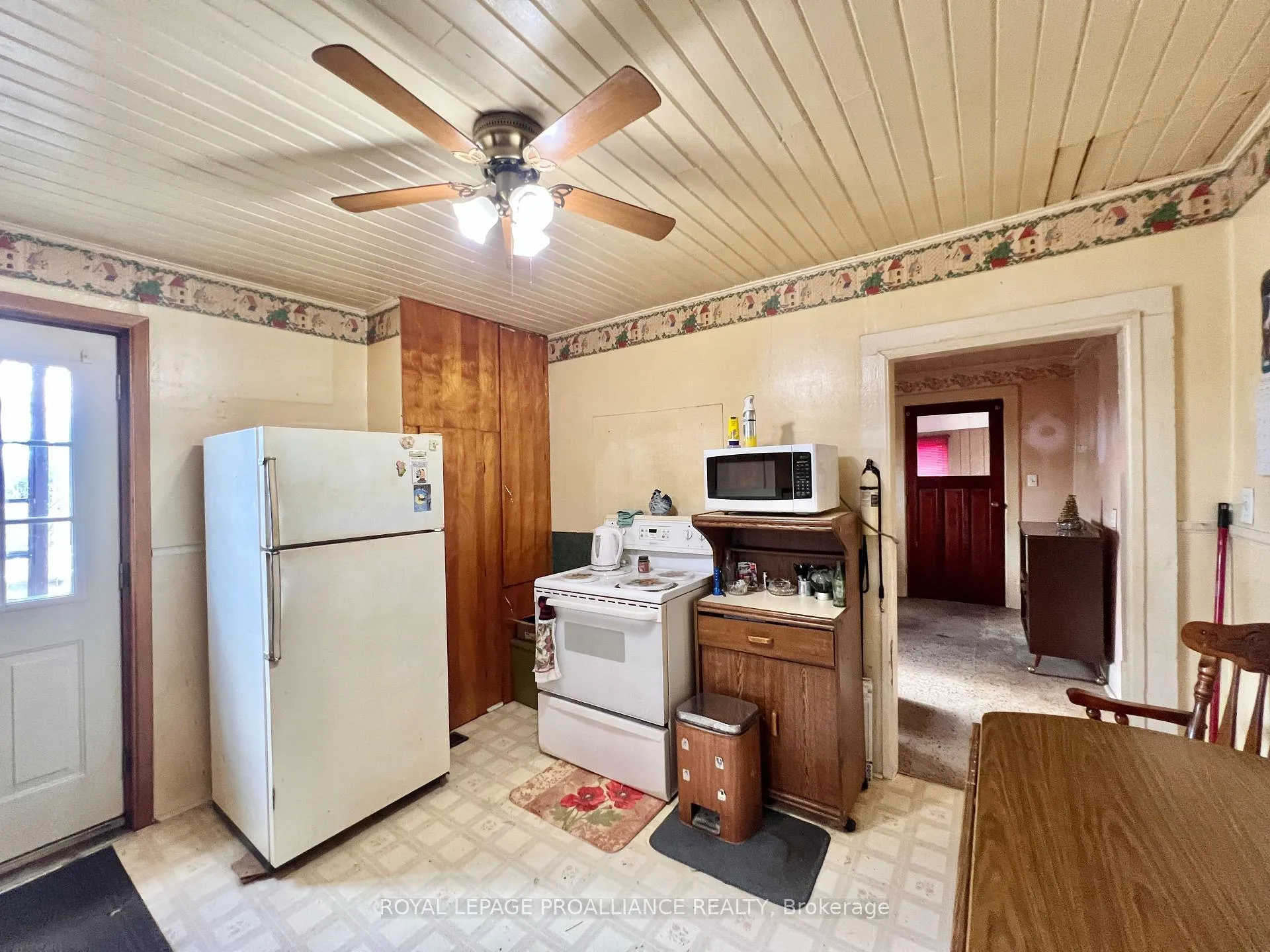 Photo 5 of 1614 Sulphide Road, Tweed, Hungerford (Twp) — HOMEH